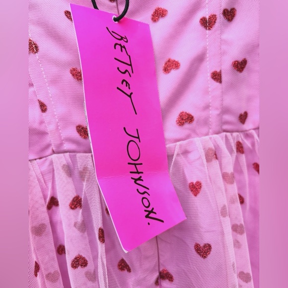 NWT BETSEY JOHNSON HEART DRESS. - Picture 4 of 9